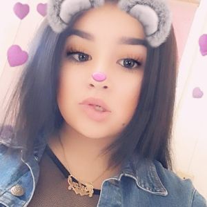 Meet your Posher, Melani